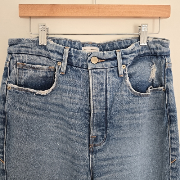 Good American Tall Straight Leg Front Hem Split Jeans - Picture 4 of 7